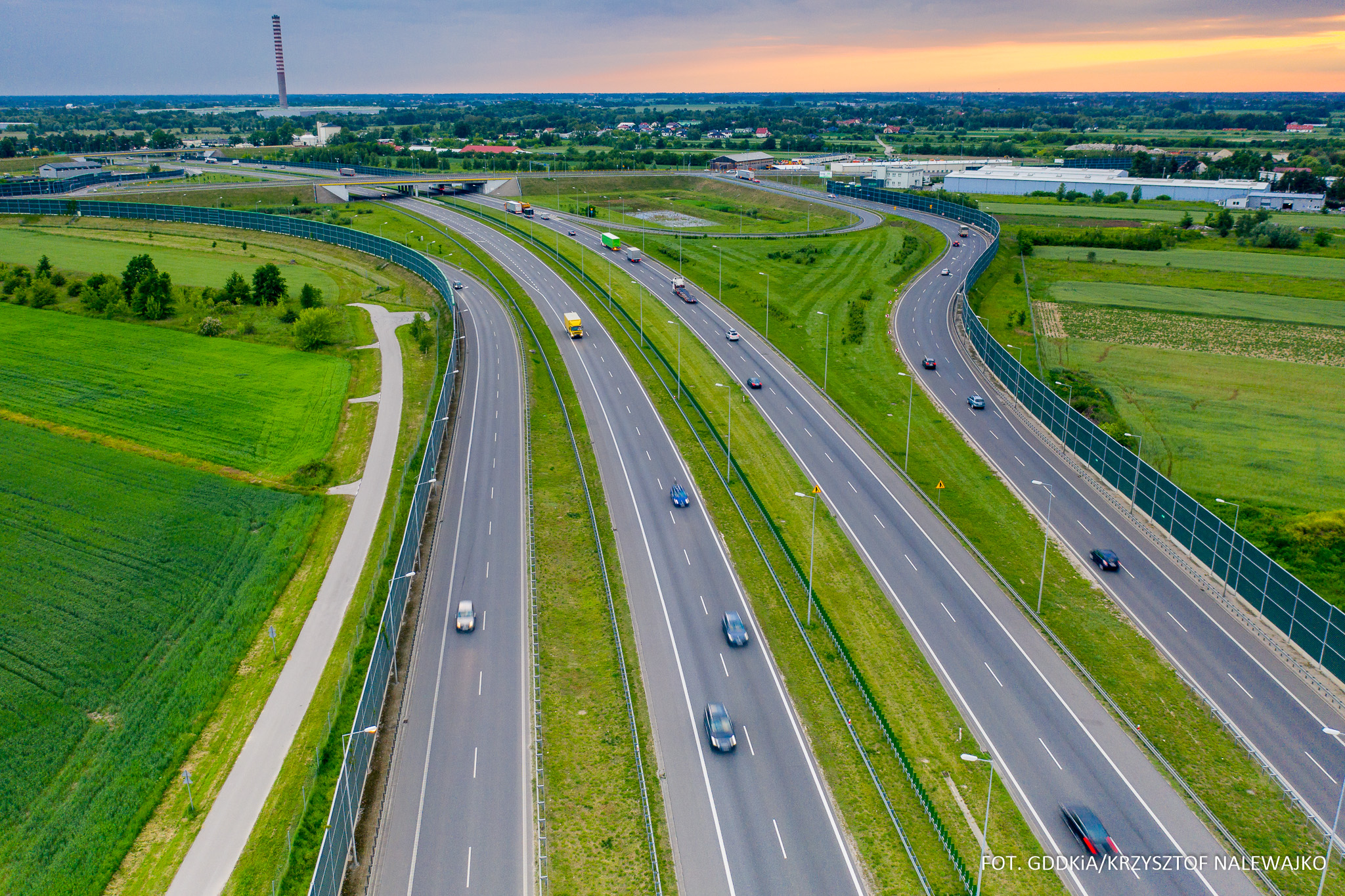 A2 między Łodzią a Warszawą do przebudowy. To nie tylko dodatkowy pas, ale jedna z najtrudniejszych drogowych operacji w Polsce
