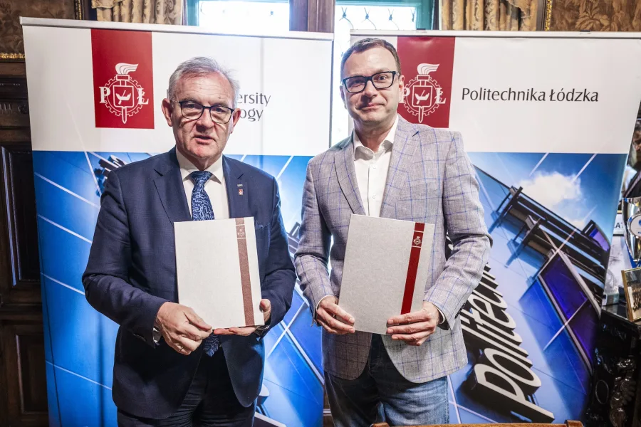 Politechnika Łódzka wchodzi w program iStudies. iSpot i Apple ruszają ze współpracą dla studentów