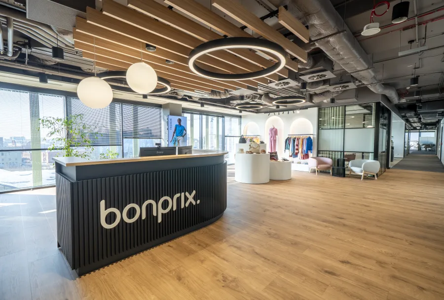 Bonprix otworzył biuro w Nowej Fabrycznej. Do centrum Łodzi przeniósł 130-osobowy zespół