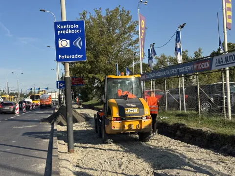 Kostka znika z drogi rowerowej na Włókniarzy. W Łodzi powstają kolejne trasy