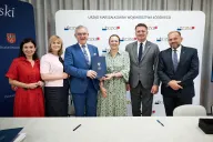 Łódzkie daje 16 mln zł na zabytki. Dotacje dostaną pałace, kościoły, młyny i kamienice