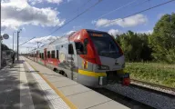 Pociągi między Skierniewicami a Łowiczem jeżdżą szybciej. Zakończyła się modernizacja linii kolejowej