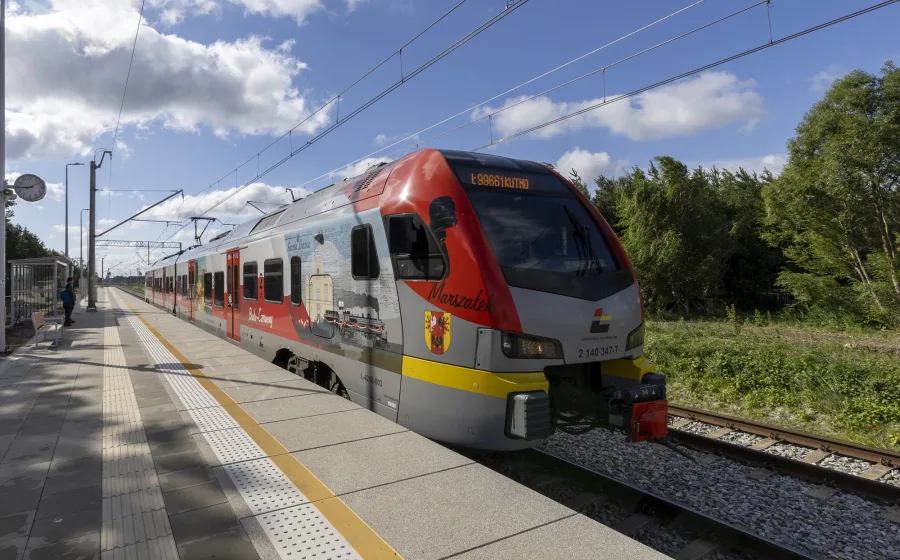 Pociągi między Skierniewicami a Łowiczem jeżdżą szybciej. Zakończyła się modernizacja linii kolejowej