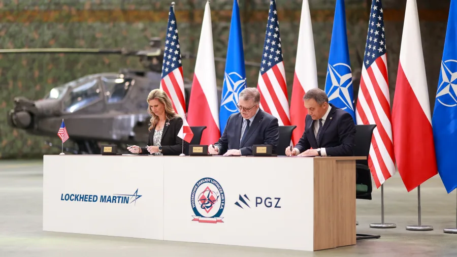 Łódź z centrum serwisowym dla Apache. WZL-1 podpisały umowy offsetowe w programie wartym miliardy dolarów