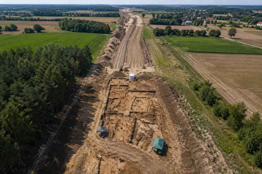 Archeolodzy wejdą na trasę KDP Warszawa–Łódź. Port Polska wybrał wykonawców prac za blisko 29 mln zł