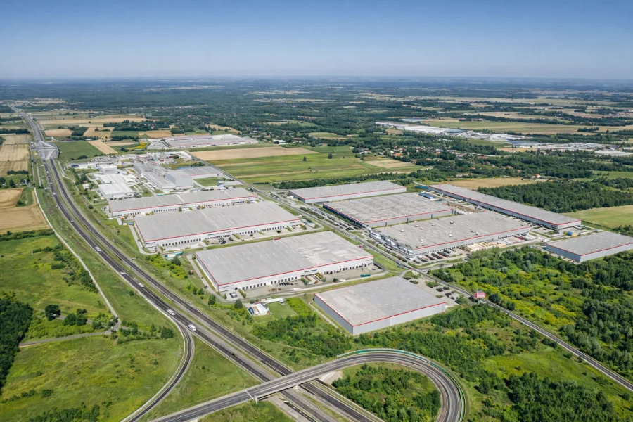 Globalna firma zwiększa skalę w Strykowie. Kolejna umowa w SEGRO Logistics Park