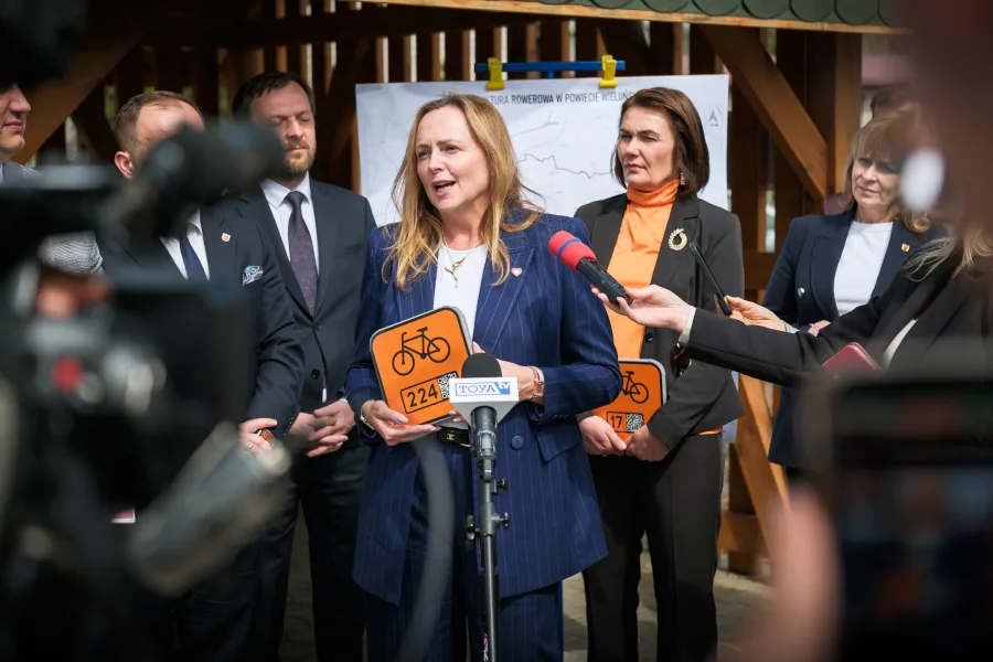 Rowerowa rewolucja w Łódzkiem. Jak nowa polityka mobilności może zmienić sposób poruszania się po regionie. [Analiza]