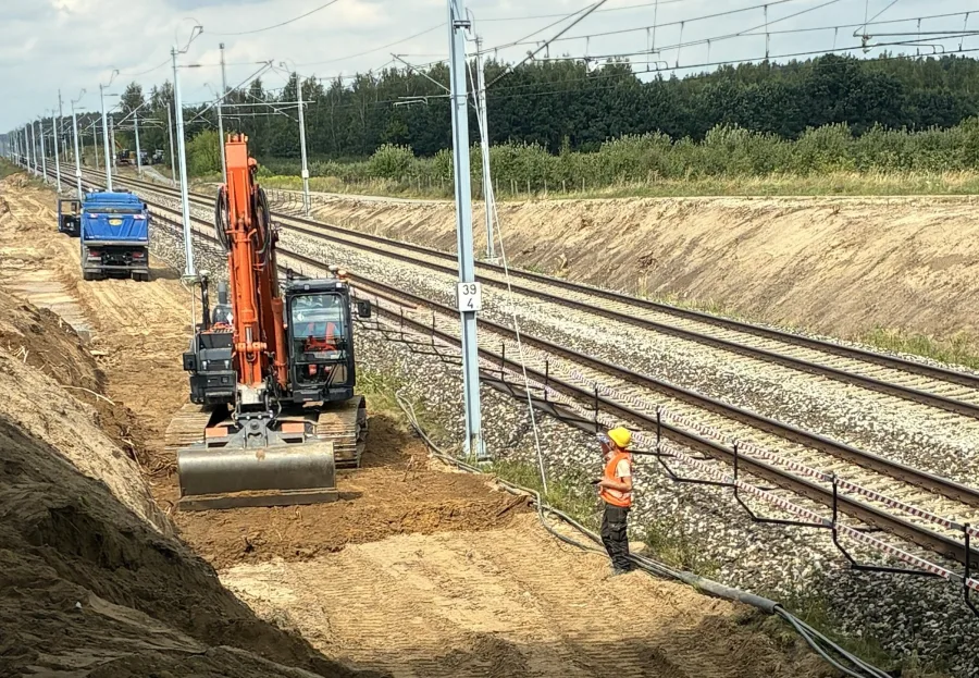 Biała Rawska wychodzi z kolejowego cienia. Ruszyła budowa stacji na CMK