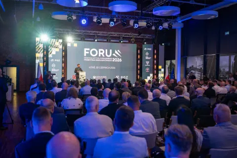 Zbrojeniówka szuka firm w Łódzkiem. Ponad 200 przedsiębiorstw na forum PGZ i ŁSSE