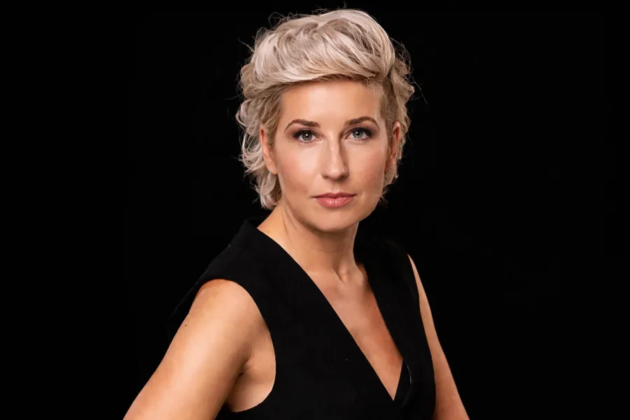 Nie wierzę w pisanie bestselleru w dwa miesiące”. Agnieszka Płoszaj o byciu pisarzem i rynku wydawniczym