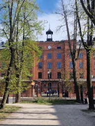 Księży Młyn — dzielnica wielkich zmian. Odnowione ulice, parki i fabryki, coraz więcej kultury