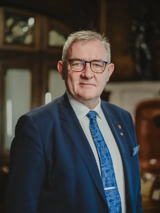 prof. Krzysztof Jóźwik