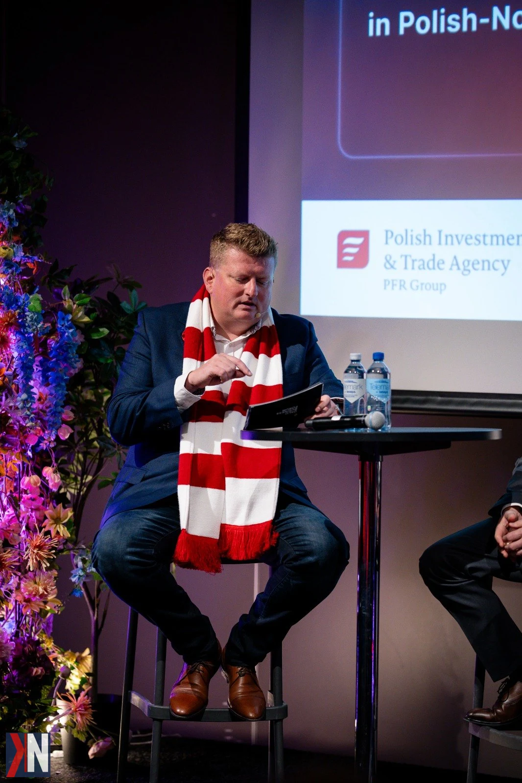 Radosław Lejsza, CEO GSD, omawia zmiany w branży IT na zdjęciu, podkreślając koniec ery tanich polskich programistów. W artykule omawiane są nowe trendy, w tym rosnąca rola partnerstwa i innowacji w polskich firmach technologicznych, które zmieniają sposób współpracy z klientami na rynku międzynarodowym.