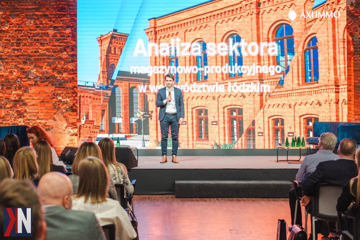 "Zdjęcie przedstawiające nowoczesne magazyny w regionie łódzkim, symbolizujące odbudowę rynku magazynowego po spowolnieniu w roku 2025. W tle widać dynamiczny rozwój infrastruktury oraz rosnące zainteresowanie inwestorów, ilustrujące pozytywne perspektywy dla regionu."