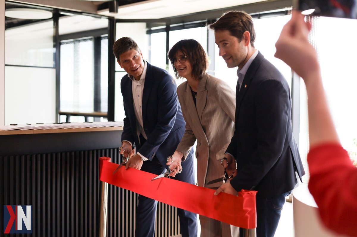 "Nowe biuro Bonprix w Nowej Fabrycznej w Łodzi - 130-osobowy zespół przenosi się do nowoczesnej siedziby, zajmującej ponad 2400 m² w samym centrum miasta."