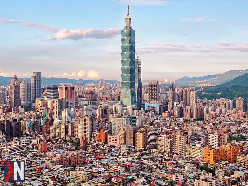 "Zdjęcie przedstawiające wydarzenie SEMICON Taiwan 2026, na którym Urząd Marszałkowski wspiera przedsiębiorców z województwa łódzkiego. W artykule opisano trwający nabór dla chętnych do udziału w tej międzynarodowej konferencji, mającej na celu rozwój współpracy gospodarczej z Tajwanem oraz wsparcie lokalnych firm i inwestorów."