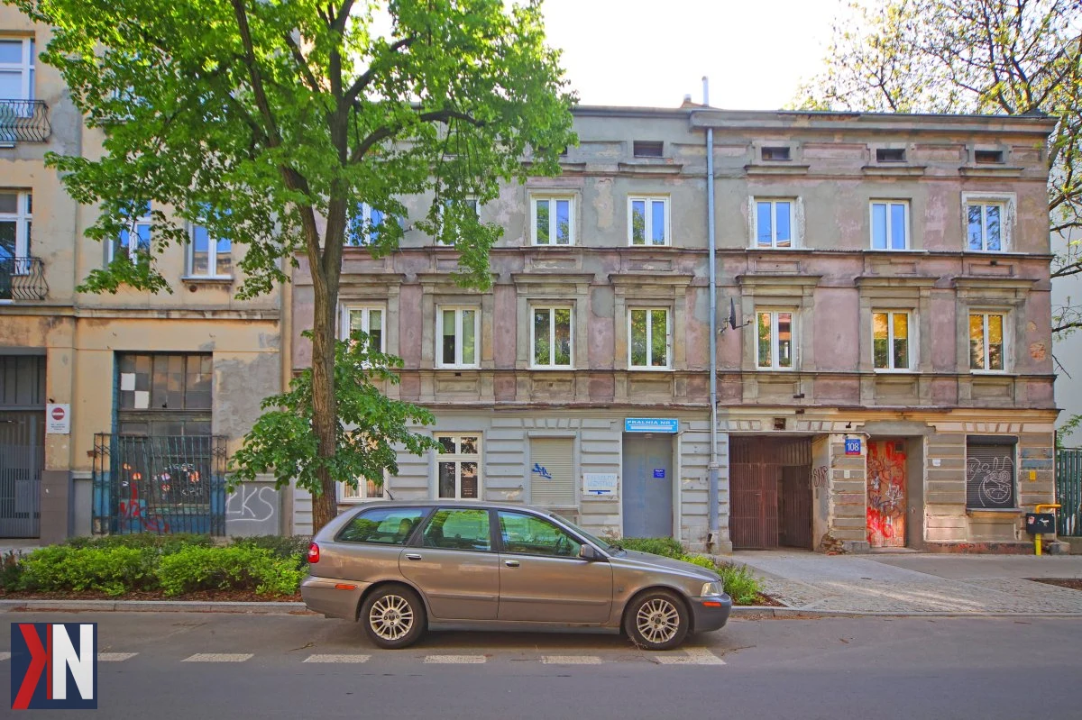 "Remonty kamienic w centrum Łodzi - Biuro Rewitalizacji UMŁ ogłasza 217 mieszkań do gruntownych prac renowacyjnych, w tym dziewięć adresów w sercu miasta. Znakomicie odnowione budynki przyczynią się do rewitalizacji przestrzeni miejskiej i poprawy jakości życia mieszkańców."