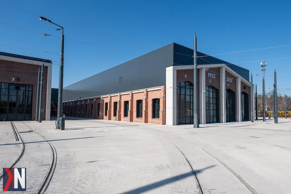 "Nowoczesny Zakład Techniki MPK Łódź otwarty na terenach dawnej zajezdni Helenówka przy ul. Zgierskiej. Inwestycja wspiera rozwój transportu miejskiego i nowoczesnych technologii w Łodzi."