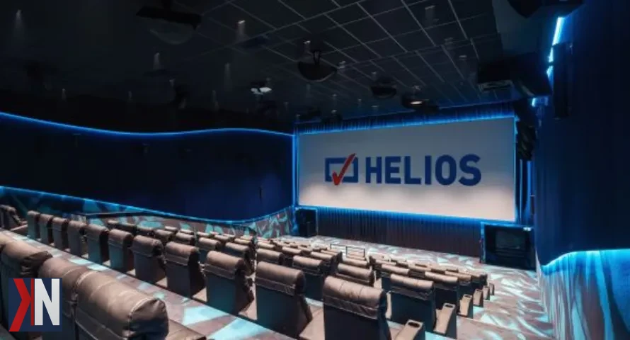 "Helios, największa sieć kin w Polsce, przenosi swoją główną siedzibę do nowoczesnej Bramy Miasta w Łodzi, podkreślając swoje silne związki z lokalnymi korzeniami oraz strategiczną decyzję rozwoju w regionie."