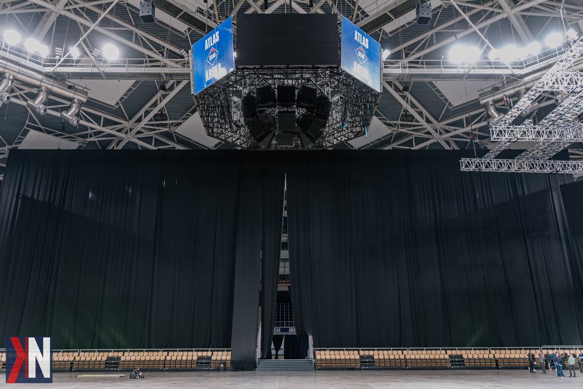 "Atlas Arena podczas ceremonii finałowej nagród Sport Biznes Polska 2025, wyróżniona w kategorii Obiekt Sportowy. Rok pełen rekordowych wydarzeń i nowych inwestycji dla tego nowoczesnego stadionu."