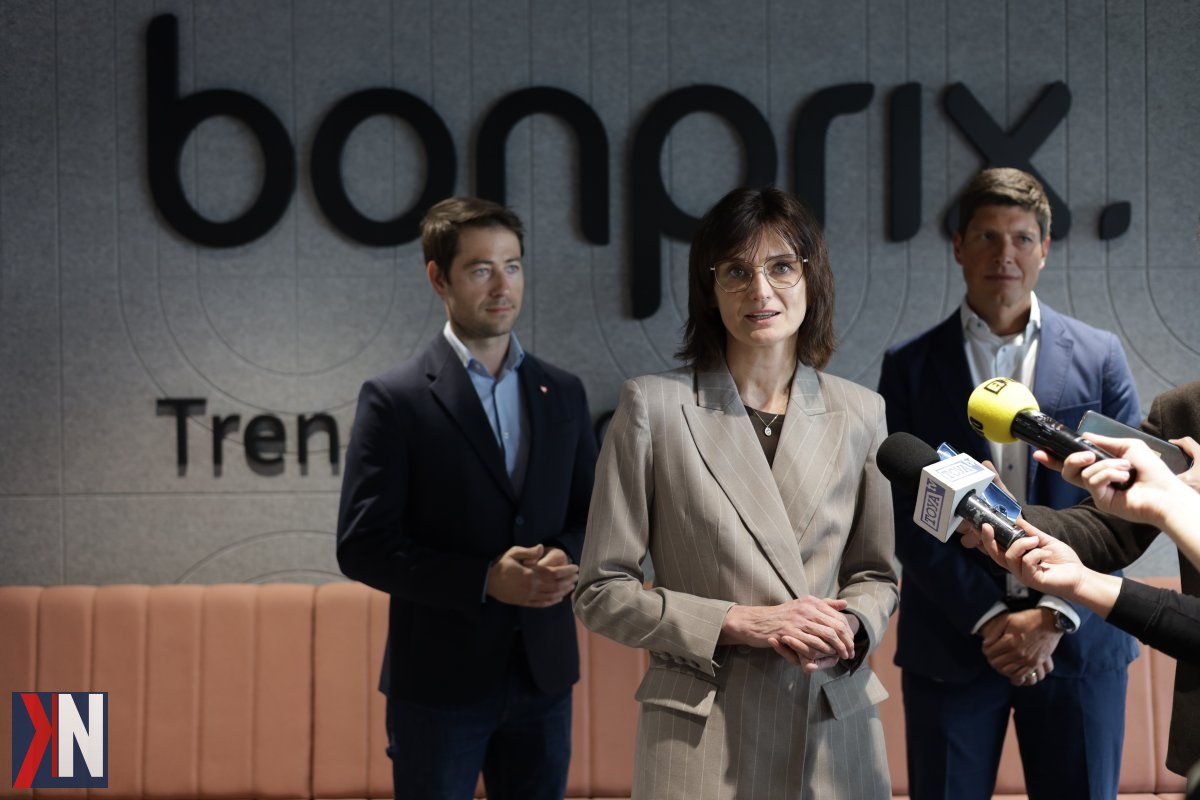 "Nowe biuro Bonprix w Nowej Fabrycznej w Łodzi - nowoczesny biurowiec, w którym przeniosło się 130 pracowników firmy, zajmując ponad 2400 m² powierzchni w sercu miasta."