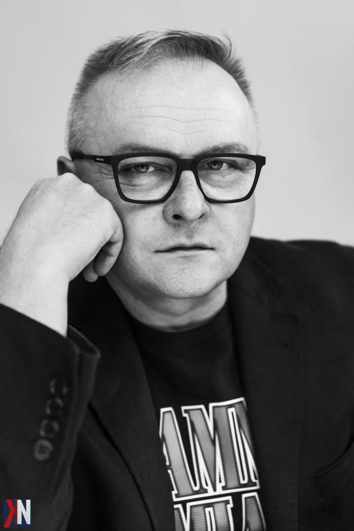 Teatr Muzyczny w Łodzi promuje się jako ogólnopolska marka, prezentując wyjątkowy musical 'Kraina lodu'. Artykuł podkreśla wysokie standardy produkcji oraz dążenie do jakości, aby zaspokoić oczekiwania widzów. Teatr wprowadza innowacyjne rozwiązania, podejmując się wielomilionowych inwestycji i lat intensywnych przygotowań.